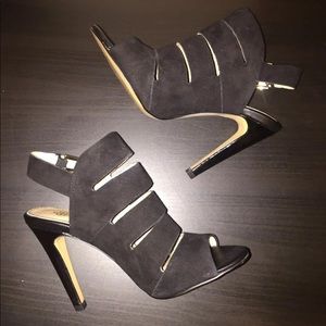 Isola Barbara Black Suede Heels